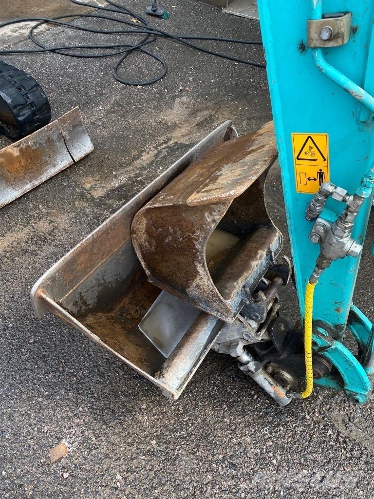 Kobelco SK 17 SR Minigravere <7t