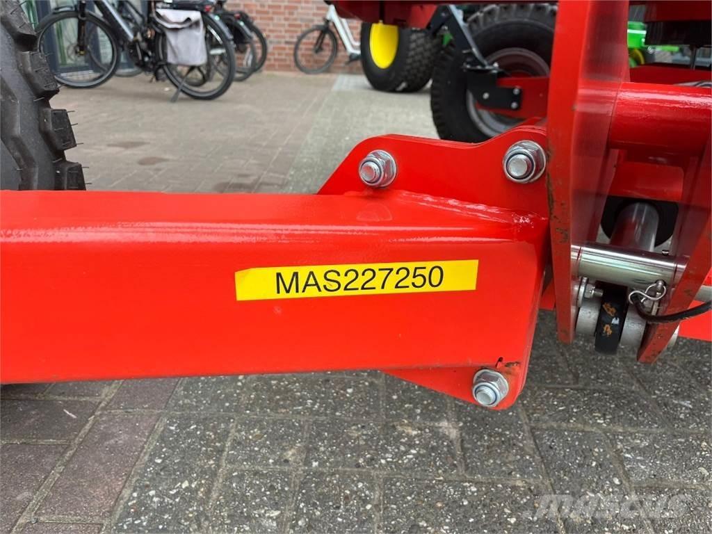 Kuhn RW1410C Rundballepakker