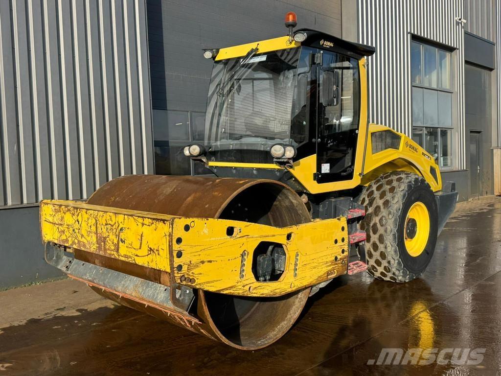 Bomag BW213D-5 Valsetog