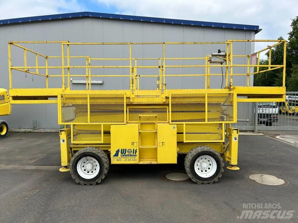 SkyJack SJ 8841 RT Sakselifter