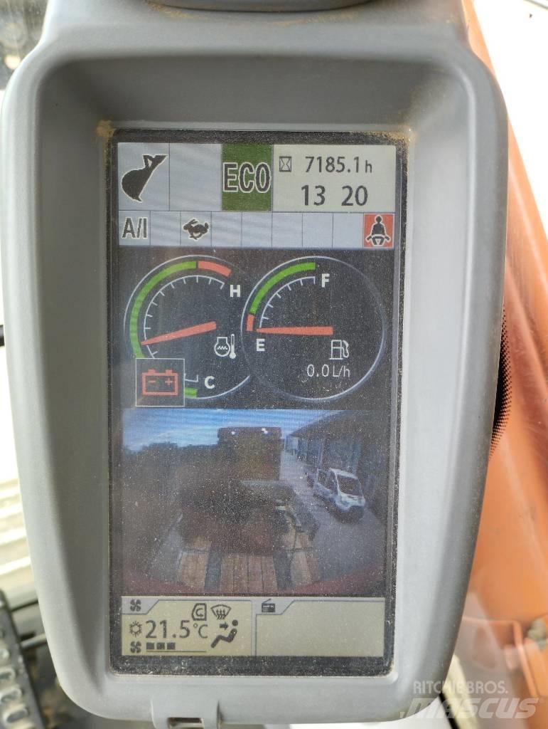 Hitachi ZX 210-5B Beltegraver
