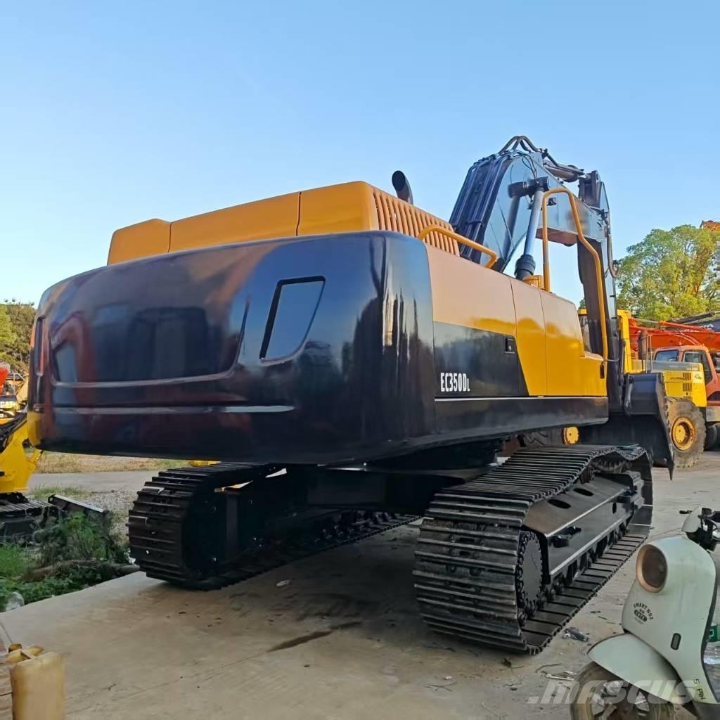 Volvo EC 380 D L Beltegraver