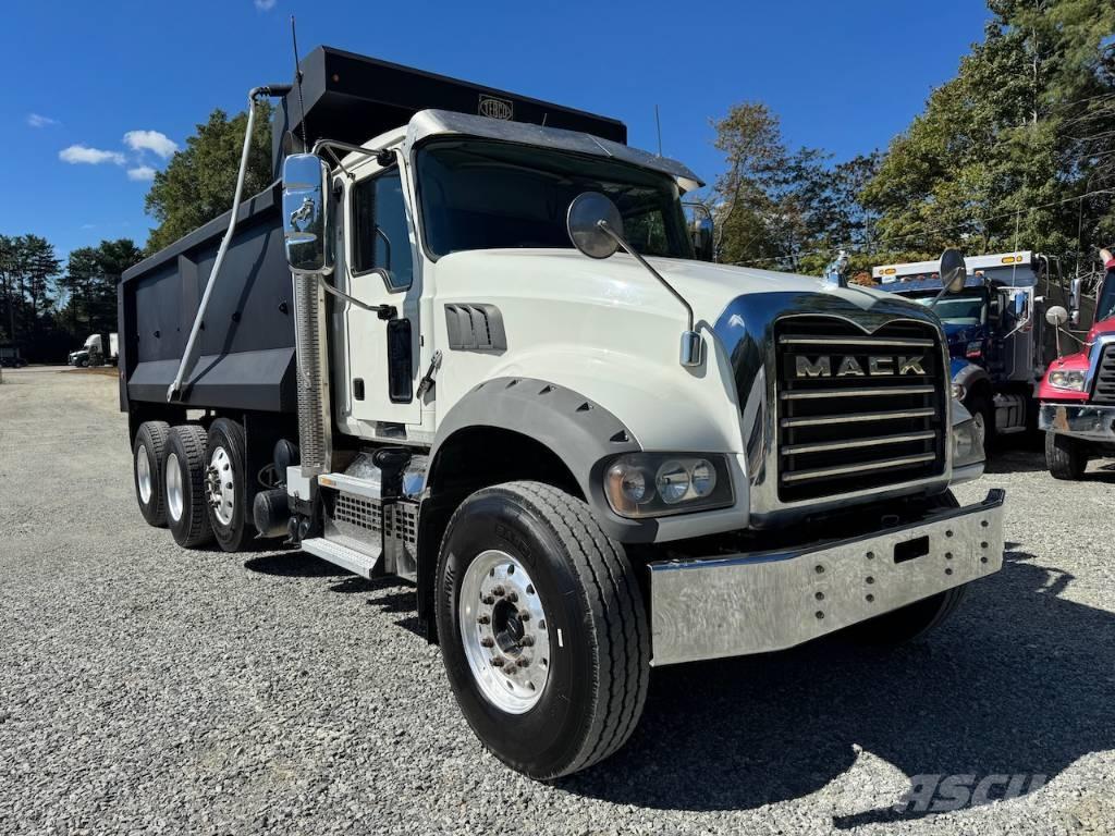 Mack Granite 84FR Tippbil