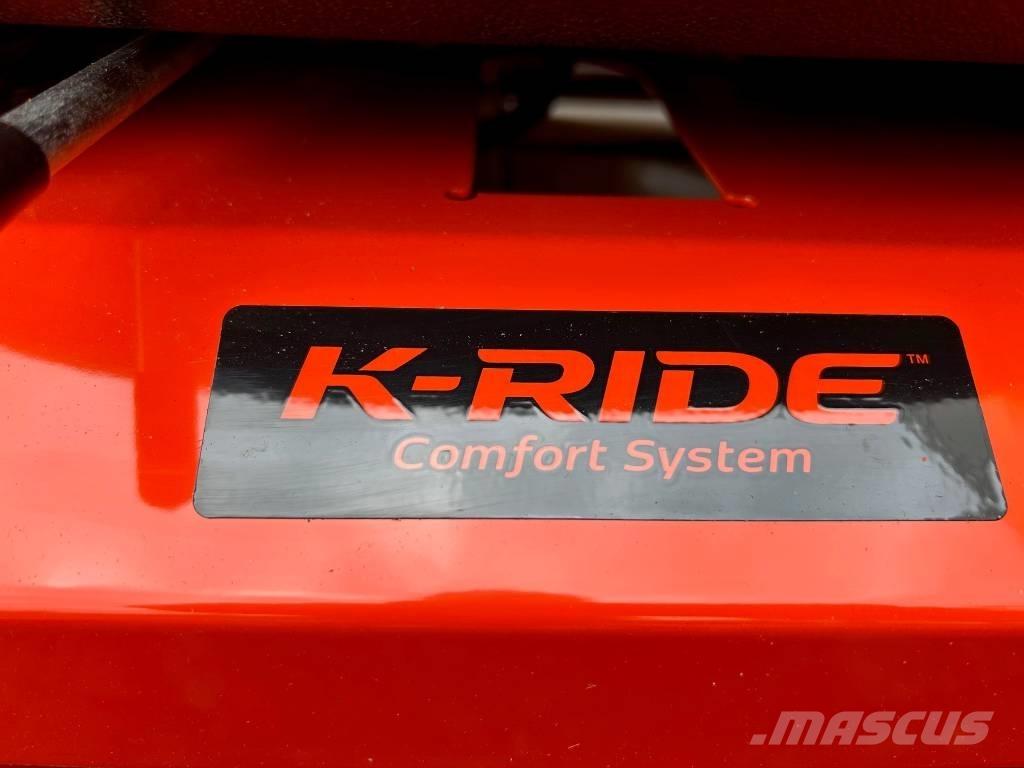 Kubota Z1421 Spakstyrte gressklippere