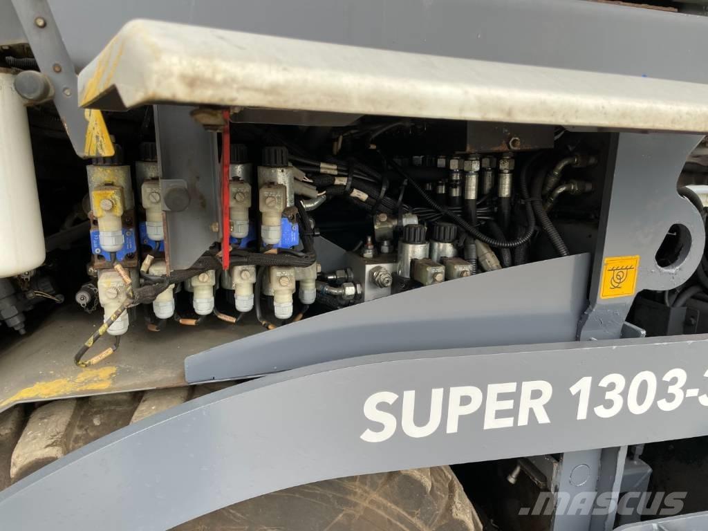 Vögele SUPER 1303-3I Asfaltutleggere