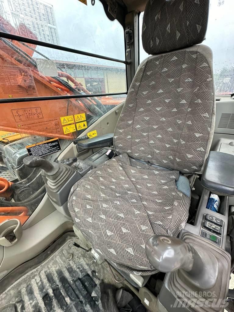 Hitachi ZX 350 LC N Beltegraver