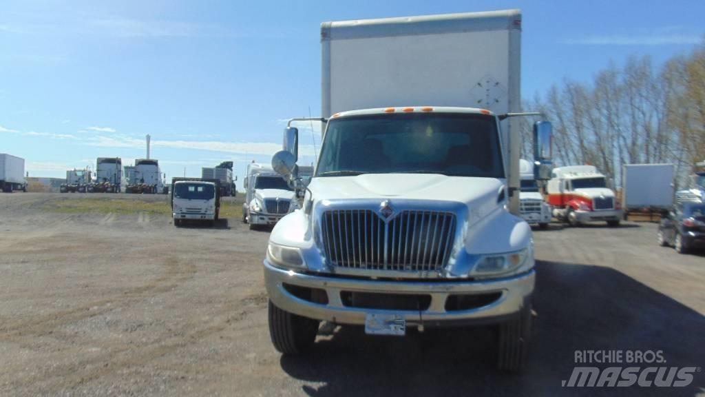 International 4400 Skapbiler