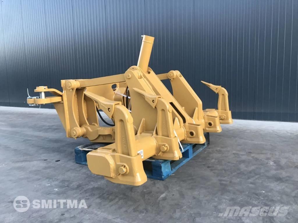 CAT 120M Rippere