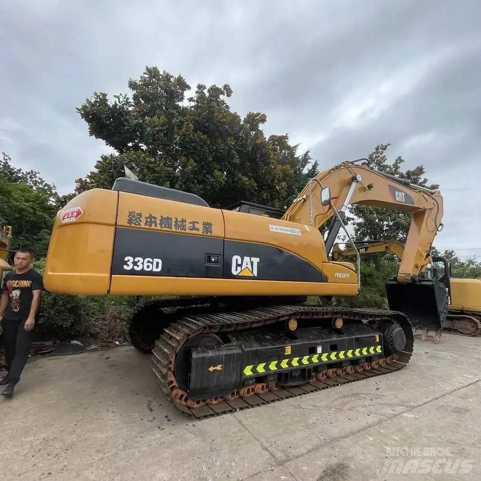 CAT 336D Beltegraver