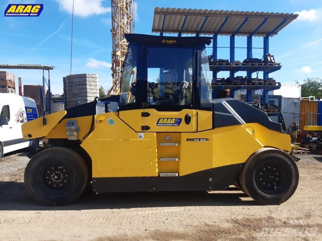 Bomag BW 28 RH Gummihjulsvalser
