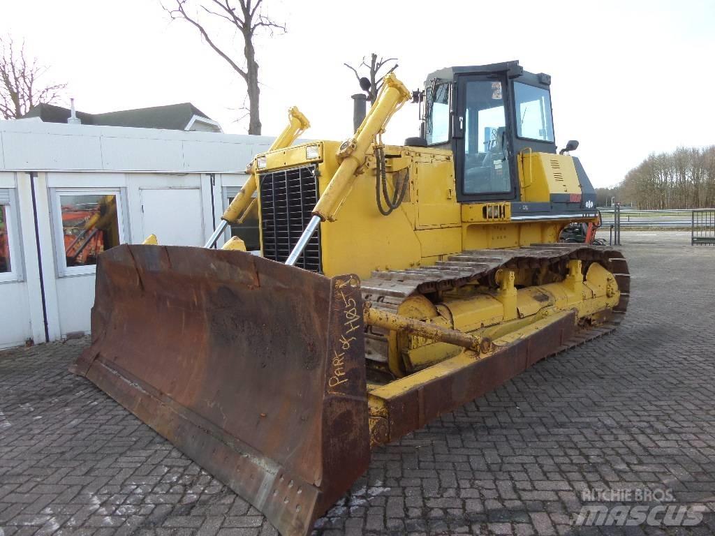 Komatsu D85P-21 Dozere Beltegående