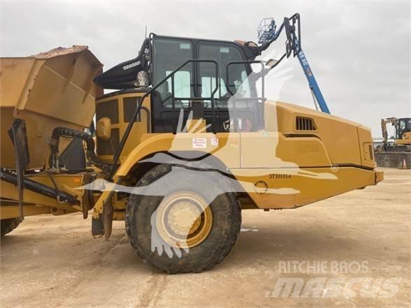 CAT 730 Rammestyrte Dumpere