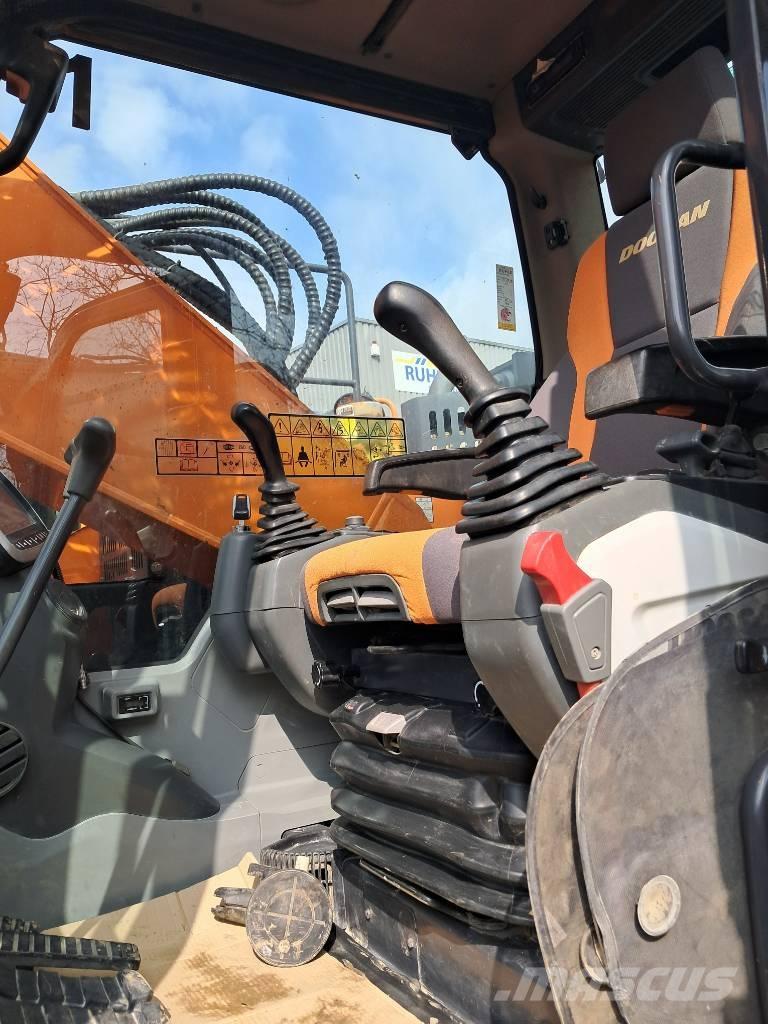 Doosan DX 235 LCR-5 Beltegraver