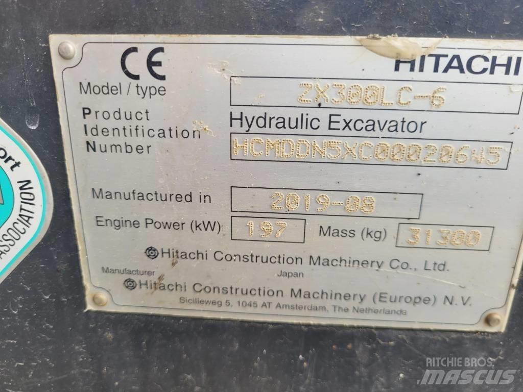 Hitachi ZX 300LC6 Beltegraver