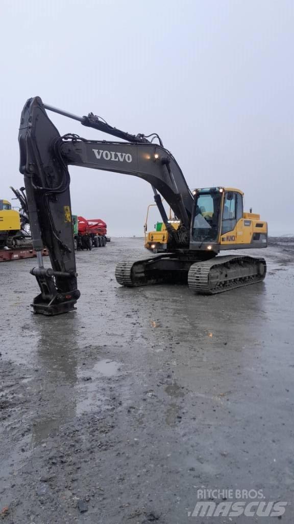 Volvo EC 300 D L Beltegraver