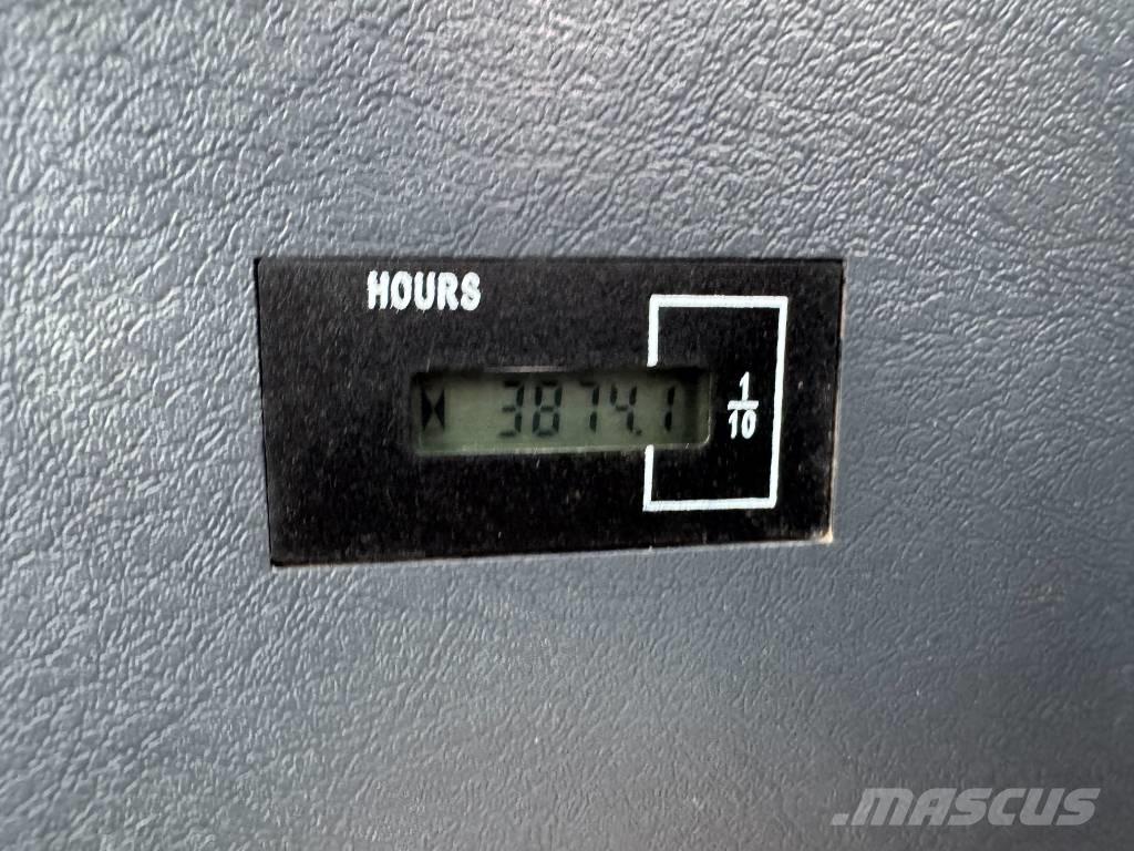 Hyundai HX130LCR Beltegraver