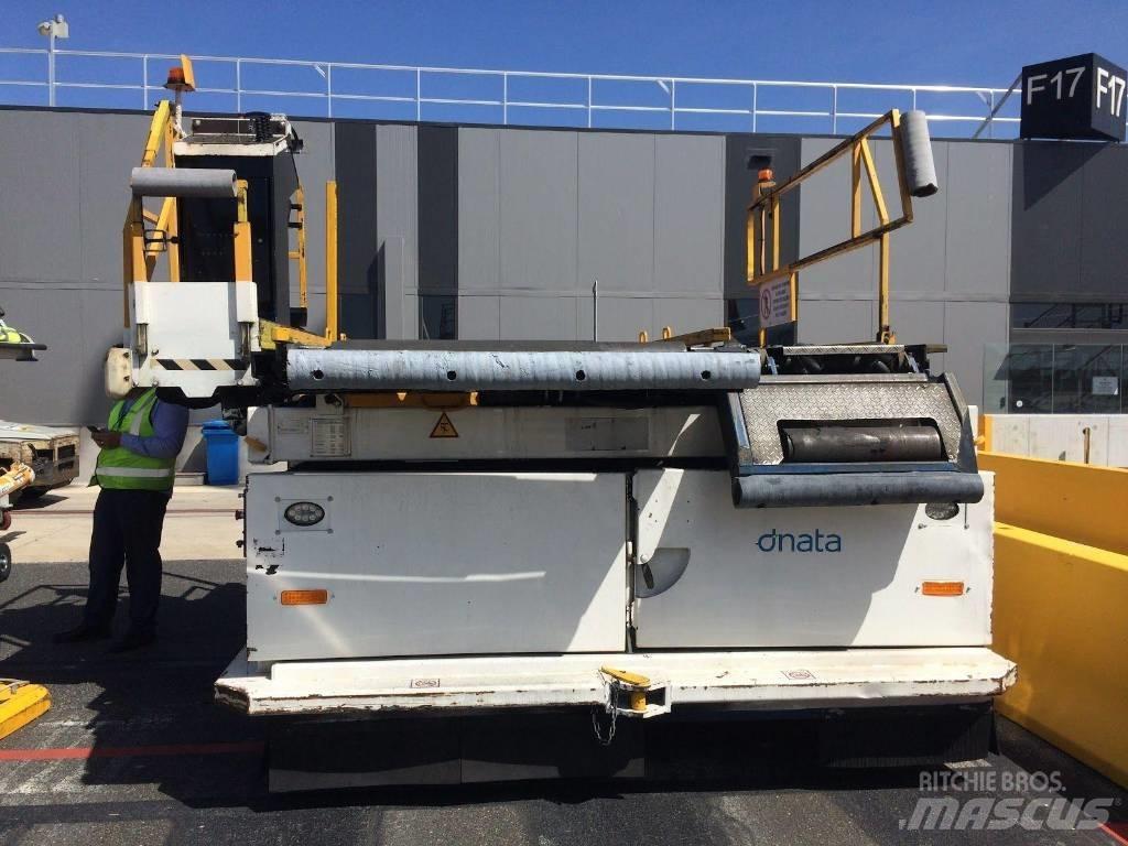 FMC COMMANDER 15i Truck - Annet
