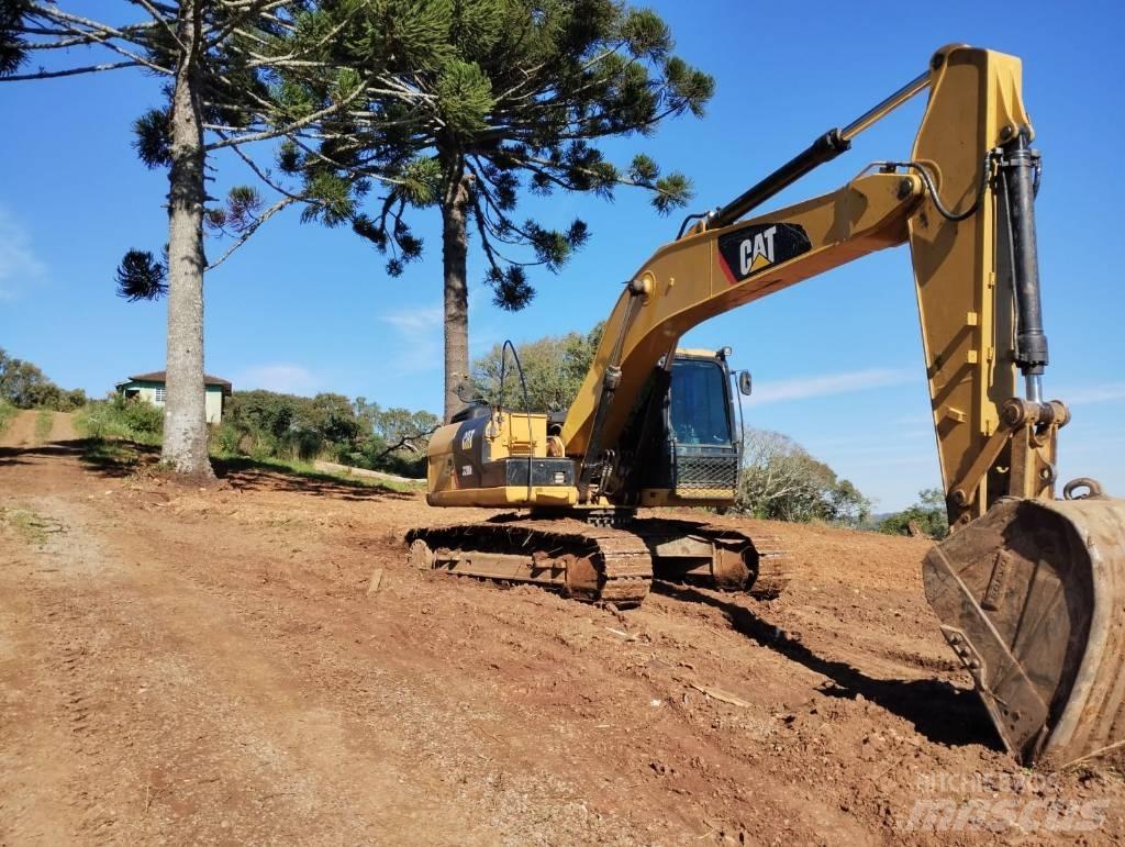 CAT 320D2 Beltegraver