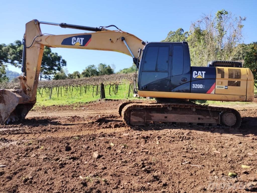 CAT 320D2 Beltegraver