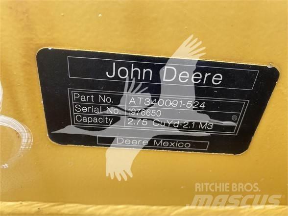 John Deere  Skuffer