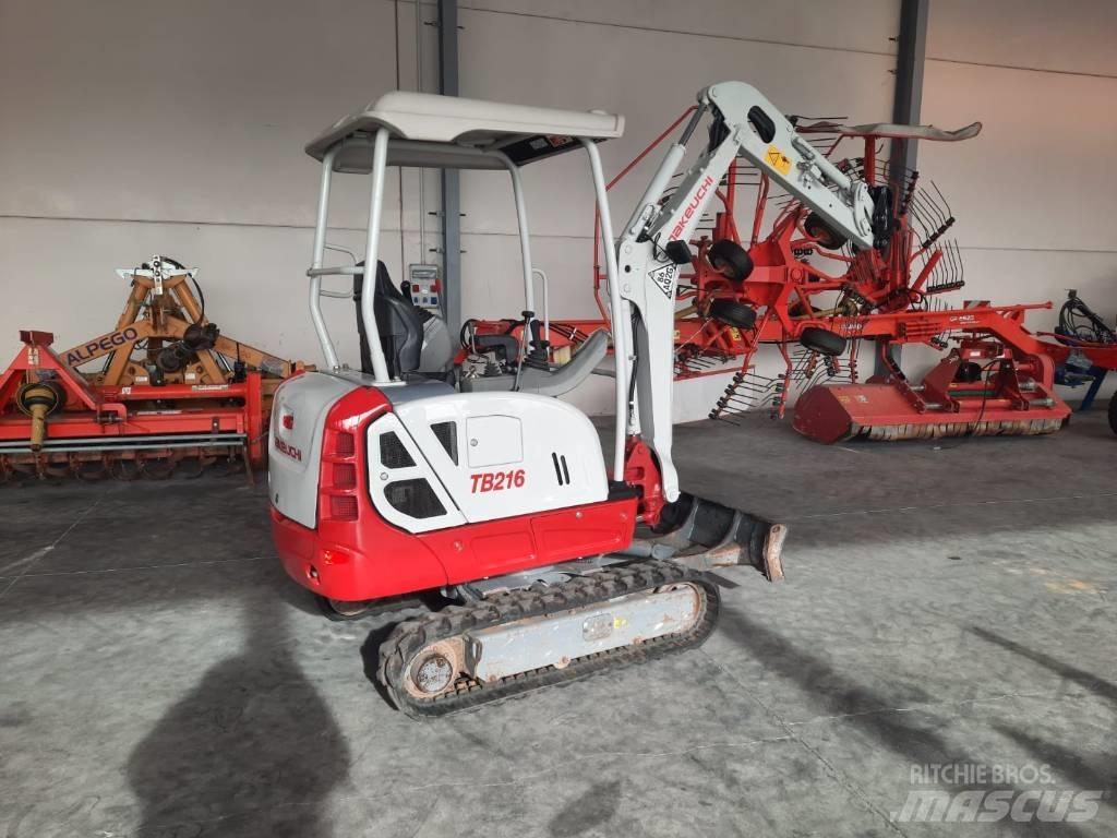 Takeuchi TB216 Minigravere <7t