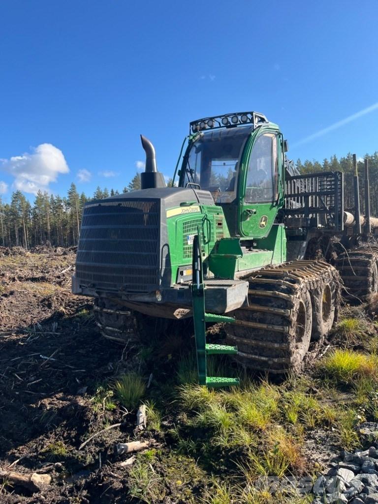 John Deere 1510G Lassbærere