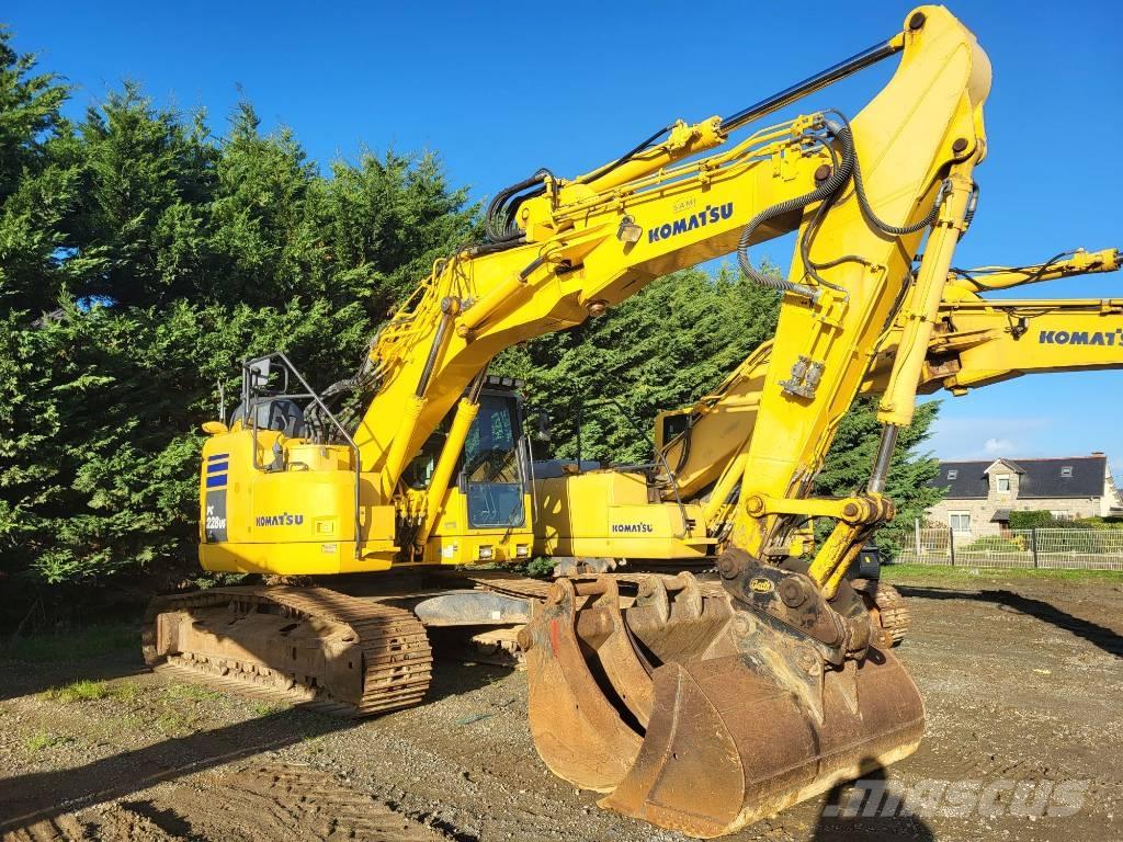 Komatsu PC228USLC-11 Beltegraver