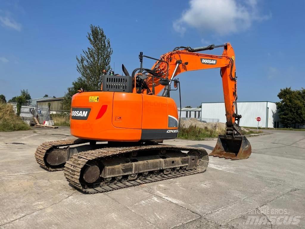 Doosan DX 235 LCR-5 Beltegraver