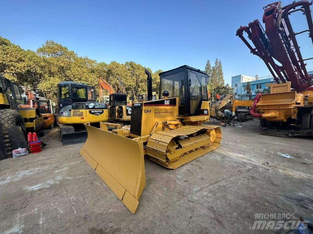 CAT D 5 C Dozere Beltegående