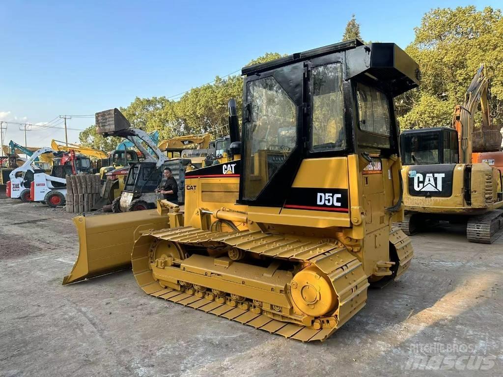 CAT D 5 C Dozere Beltegående