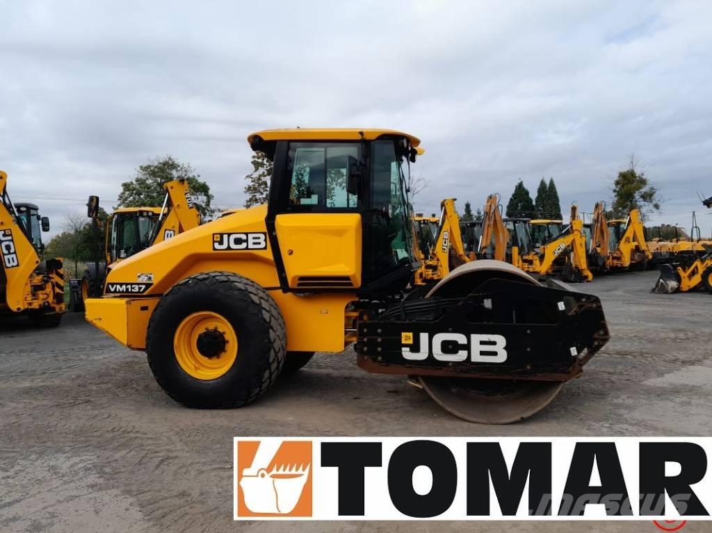 JCB Vibromax VM 137 Tandem Valser