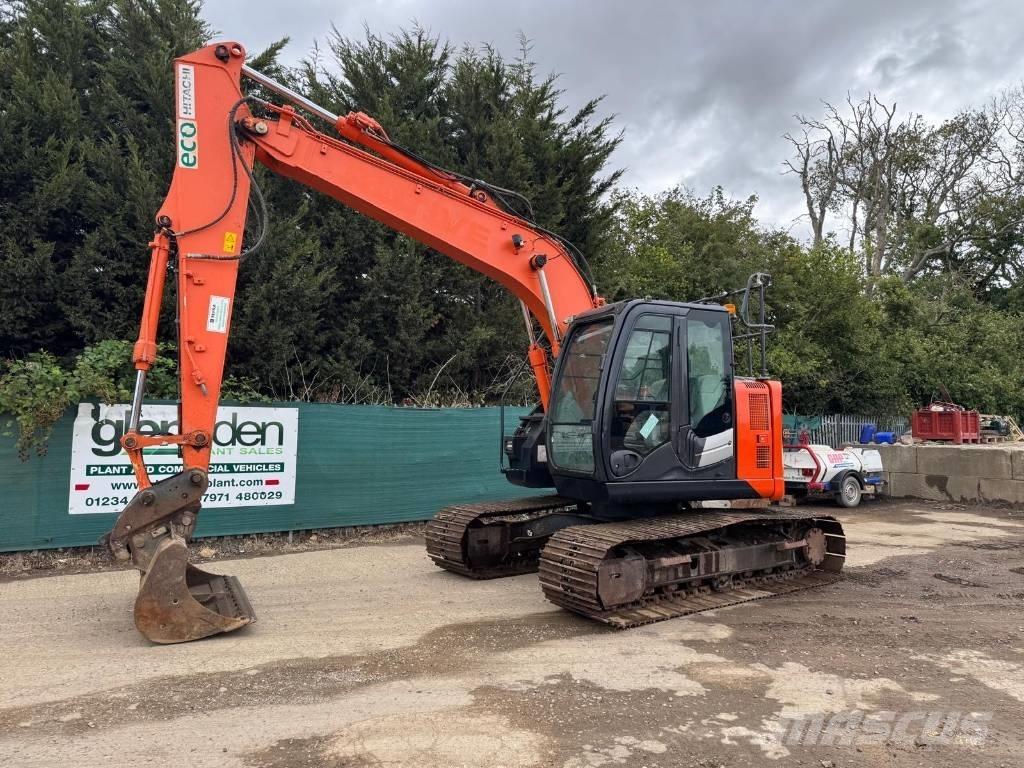 Hitachi ZX 135 US-5B Beltegraver