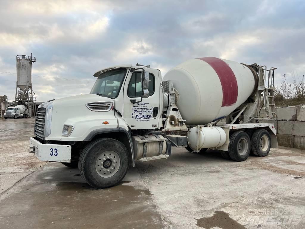 Freightliner SD 114 Andre lastebiler