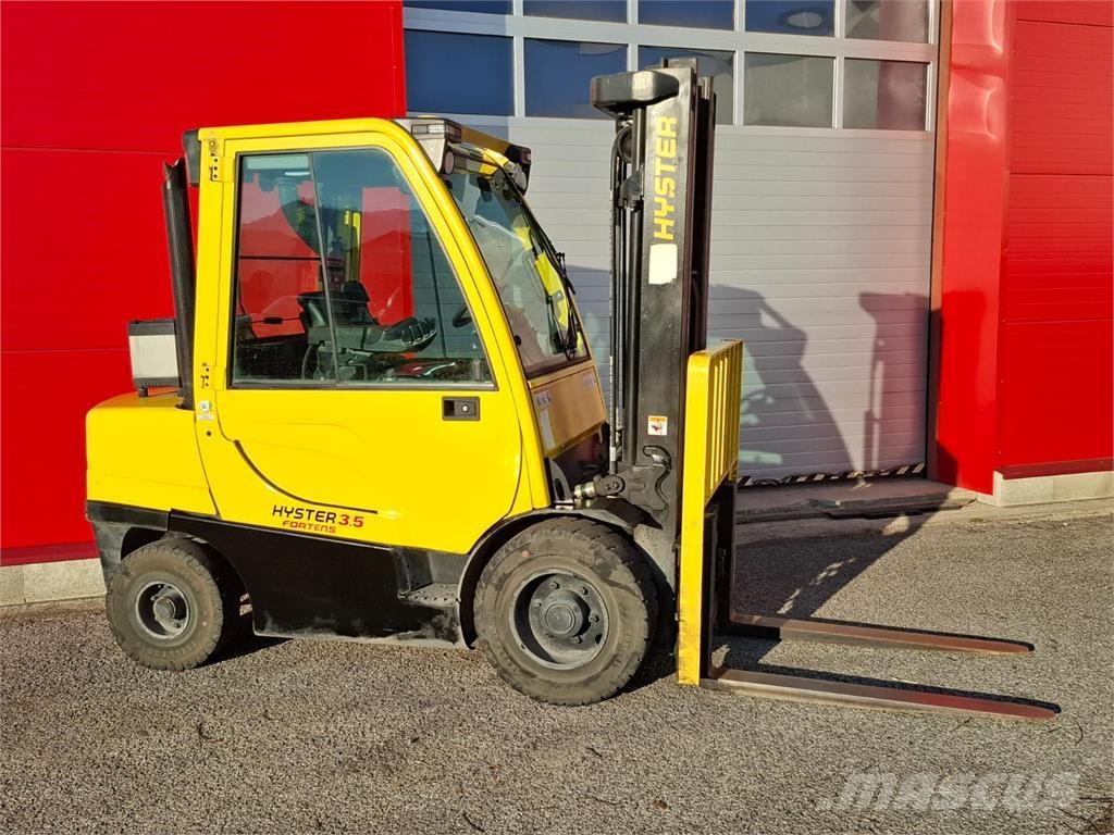 Hyster H3.5FT Diesel Trucker