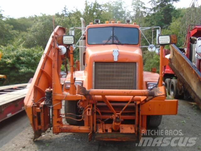 Kenworth T 400 Snøploger- og skjær
