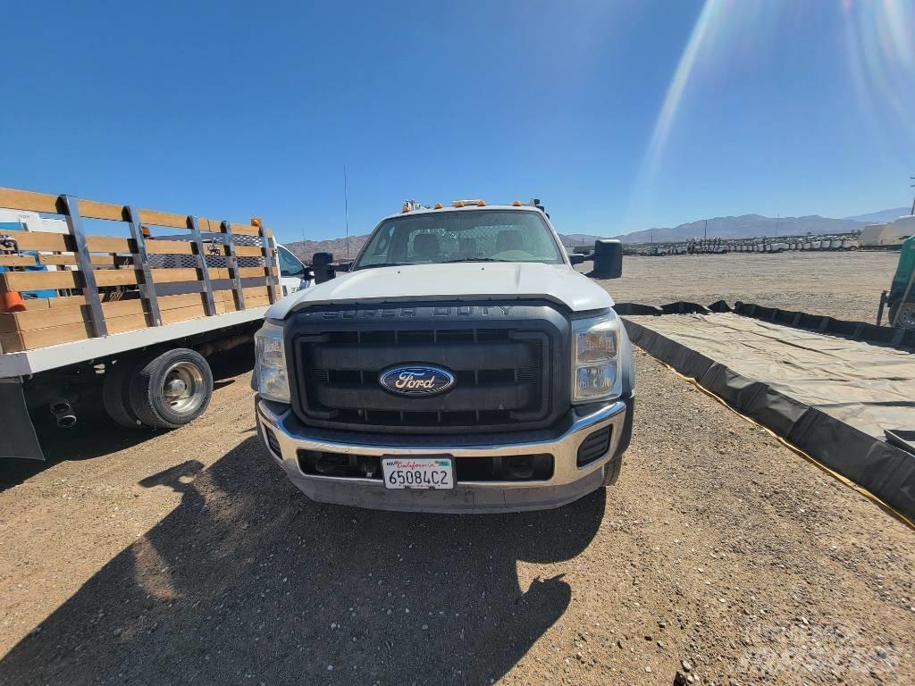 Ford F 550 XL Kommunalt / generelt kjøretøy