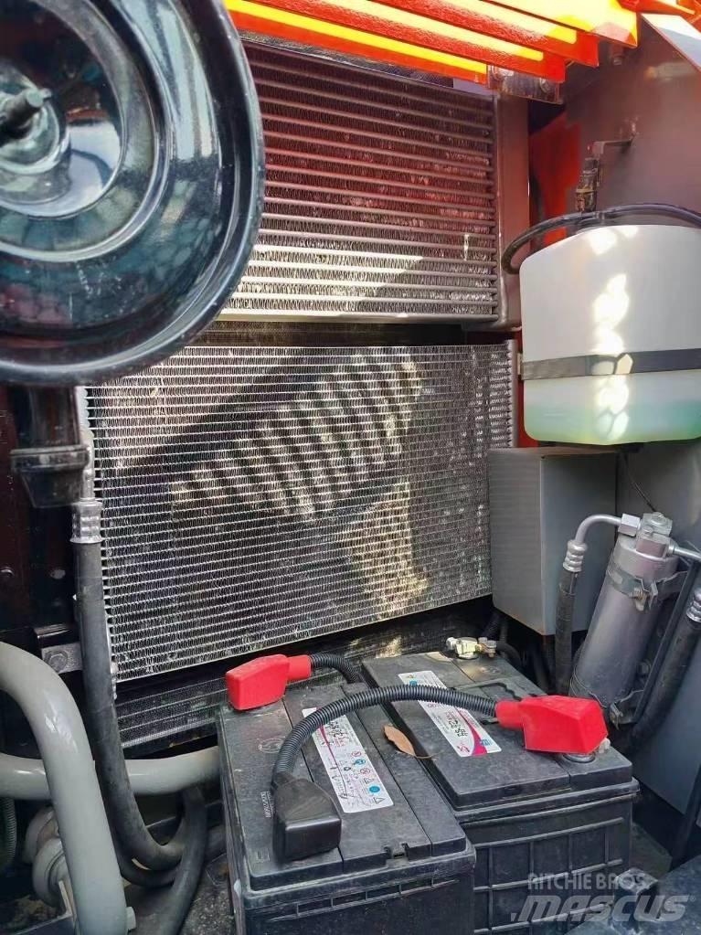 Hitachi ZX 120 Beltegraver