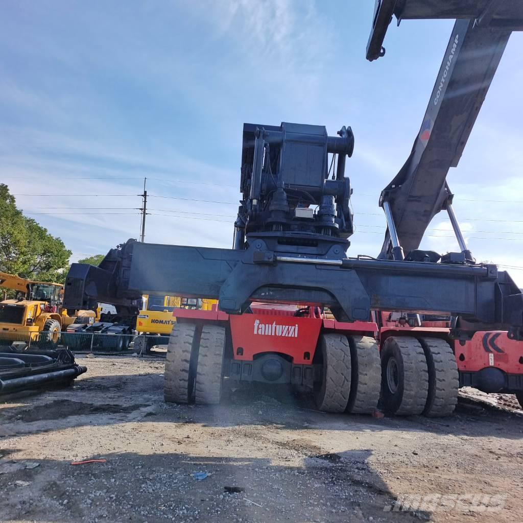 Fantuzzi CS 45 KM Reachstackere