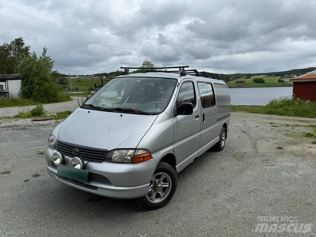 Toyota Hiace 4x4 Varebiler