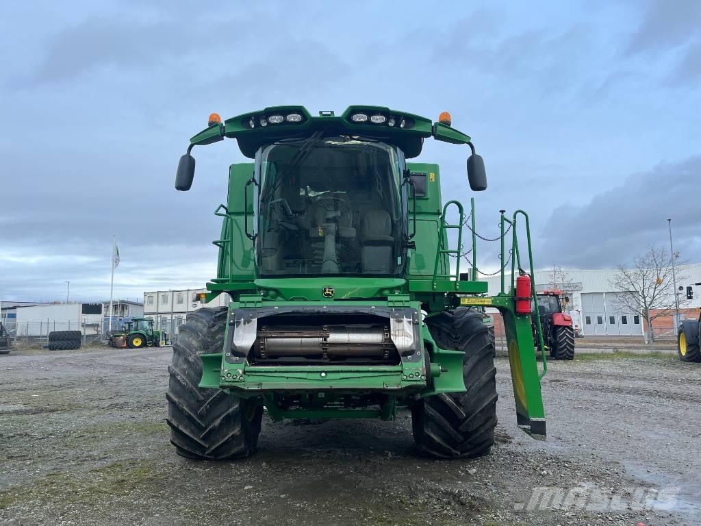 John Deere S 670 Skurtreskere