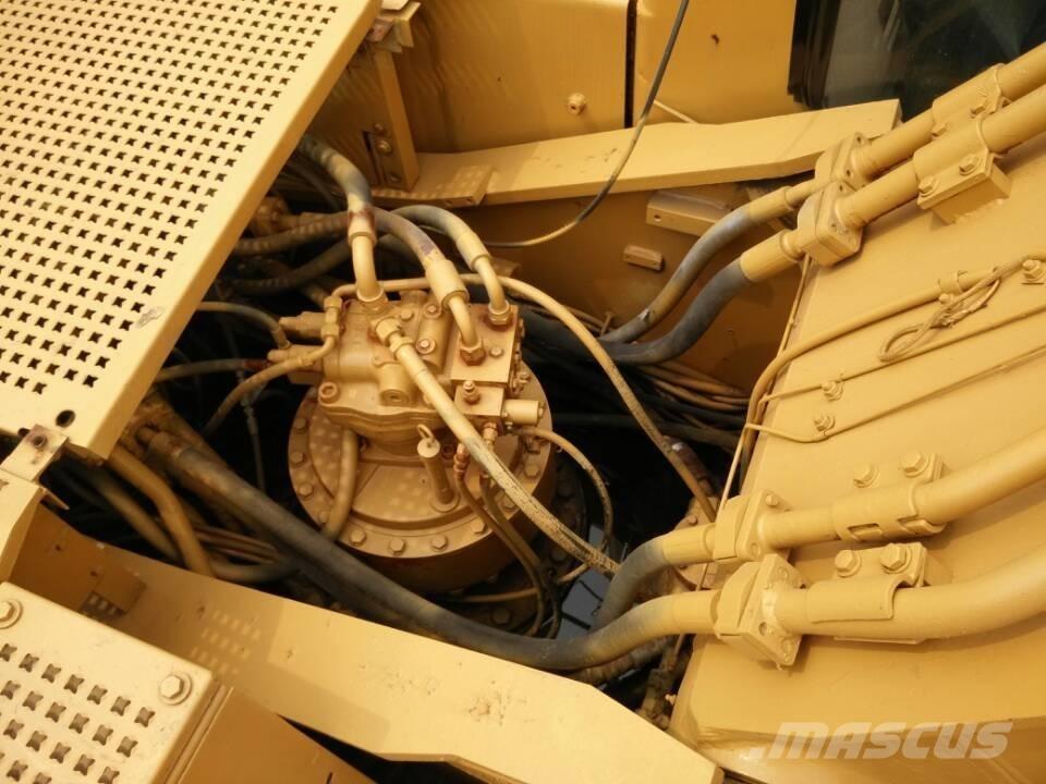 CAT 330 B L Beltegraver