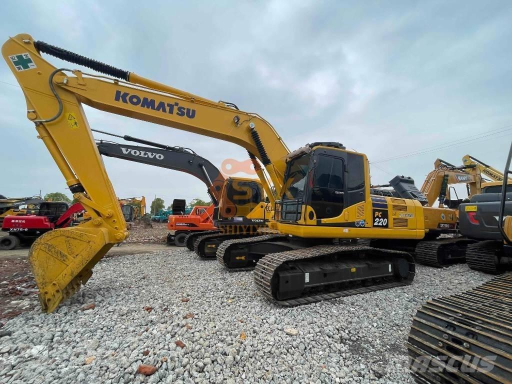 Komatsu PC 220-8M0 Beltegraver