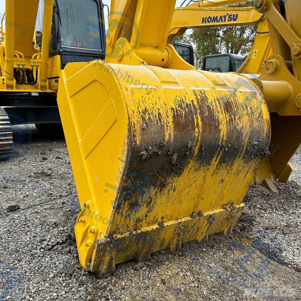 Komatsu PC200-8 Beltegraver