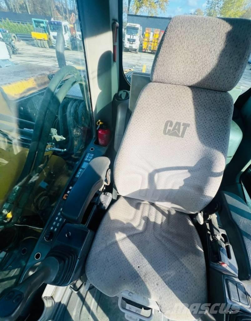 CAT M313D Hjulgravere