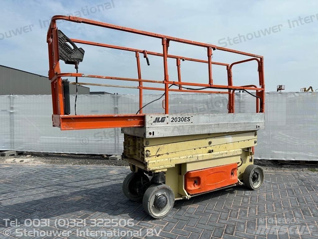 JLG 2030ES Sakselifter