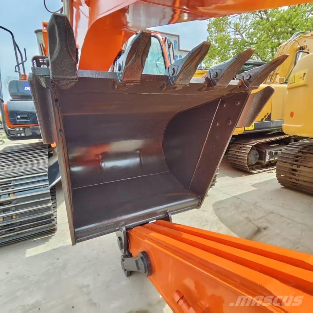 Doosan DX 225 Beltegraver
