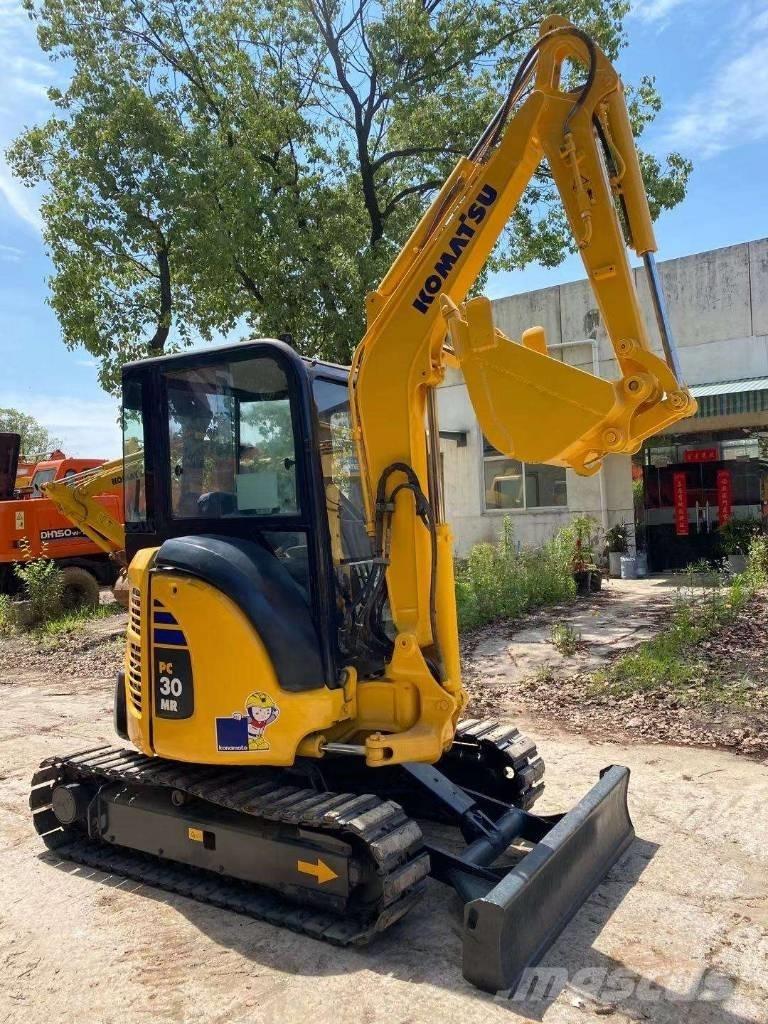 Komatsu PC 30 MR Minigravere <7t
