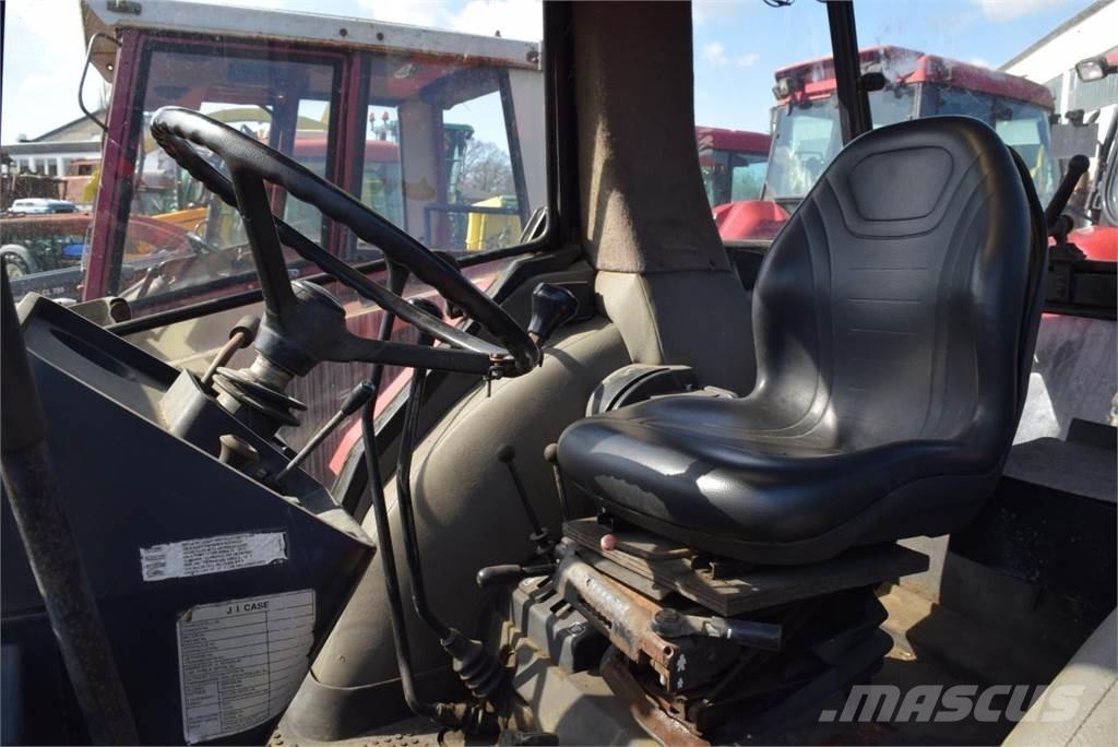 Case IH 844 XLN Traktorer