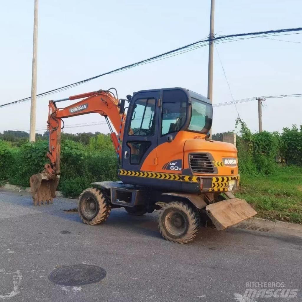 Doosan DX60W Hjulgravere