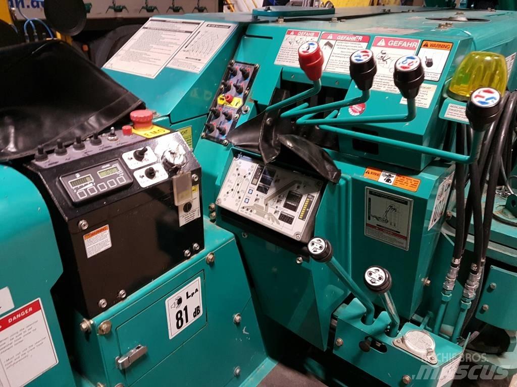 Maeda MC 405 CRME Minikraner